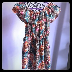 💐Xhilaration floral romper💐